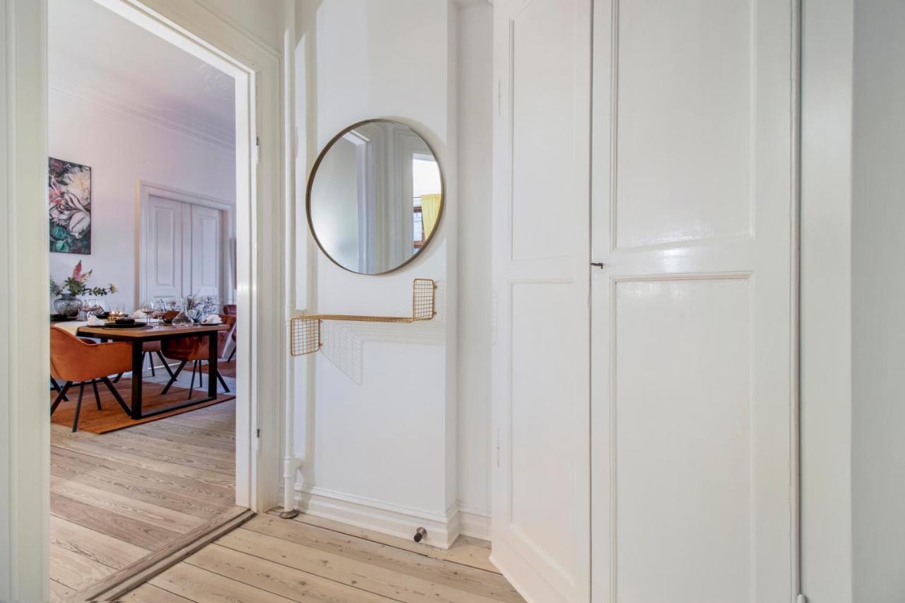 The Modern Aarhus Getaway Apartment Exterior photo